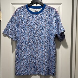 Urban Outfitters Blue and Red Geometric Tee size Small